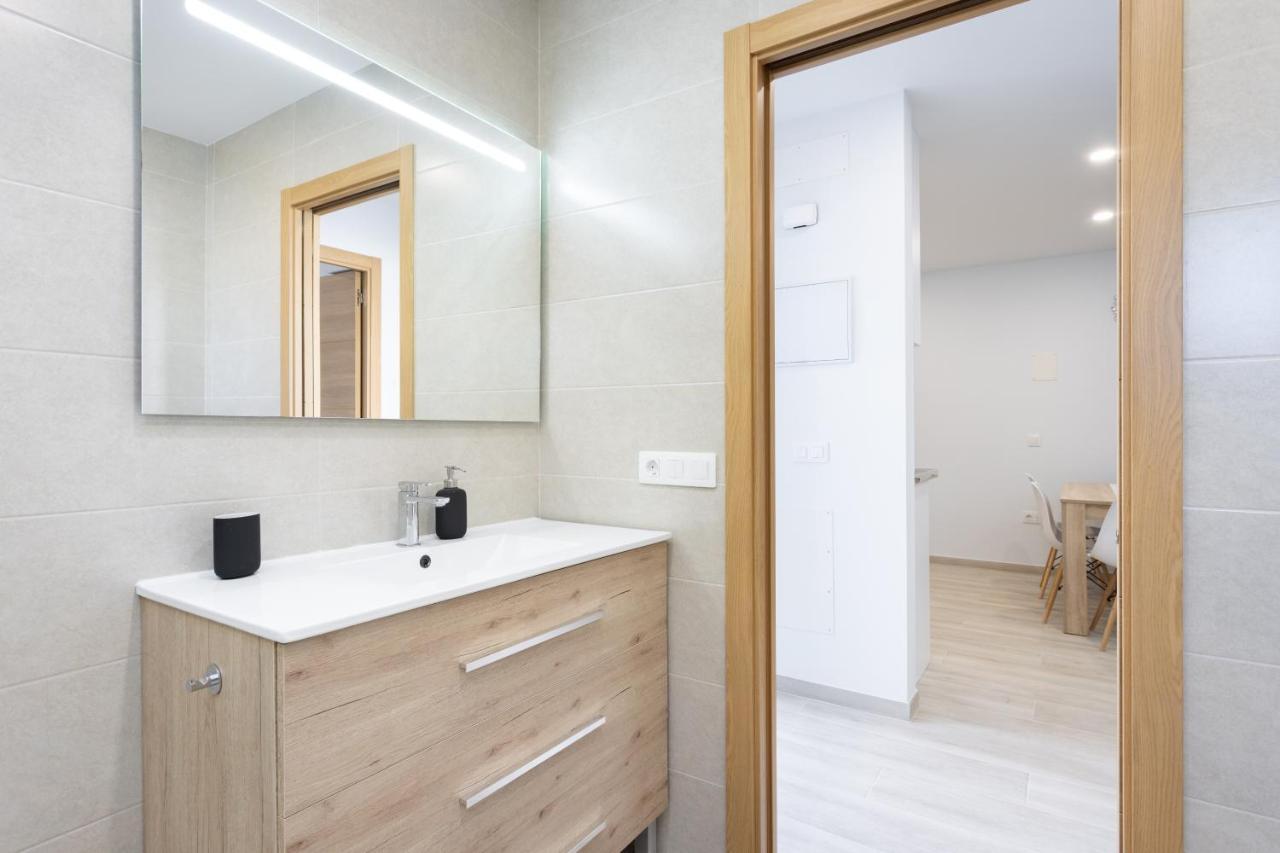 Ohana Townhouse Arona  Kültér fotó