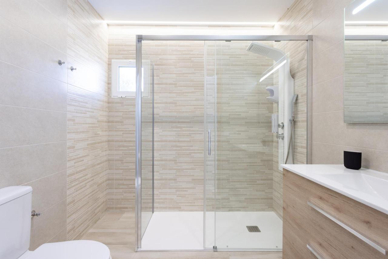 Ohana Townhouse Arona  Kültér fotó